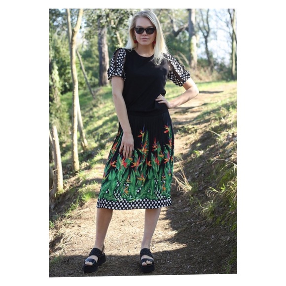 New! LALIPOP Design Pleated Polka Dot Pattern Midi Skirt - Picture 2 of 8